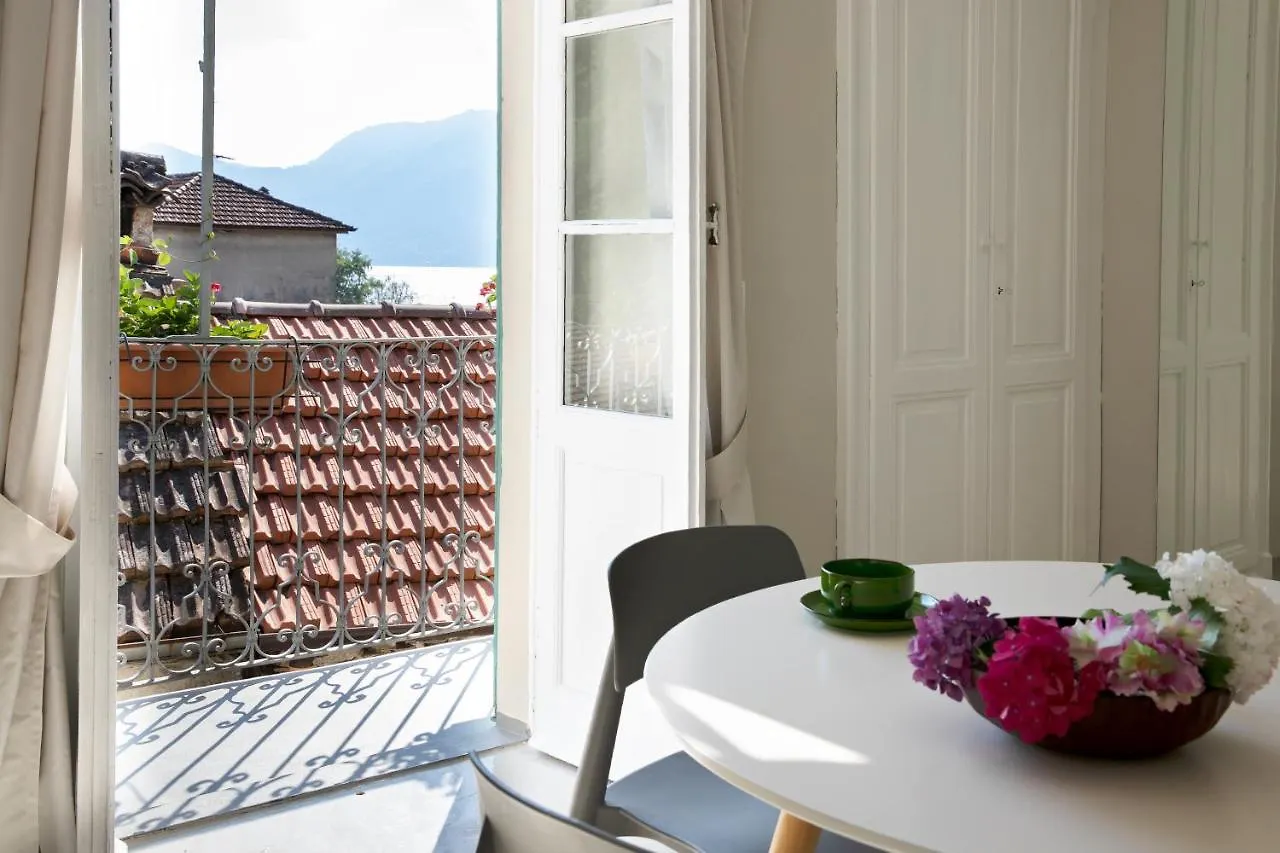 Charming Moment Di Villa Porta - Borgo Antico Luino 0*,  Italy